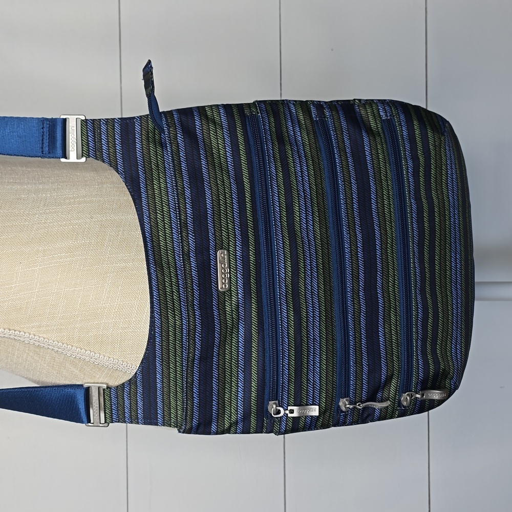 Baggallini Slim Zipper Crossbody Bag Moss Stripe Lightweight Water Resistant